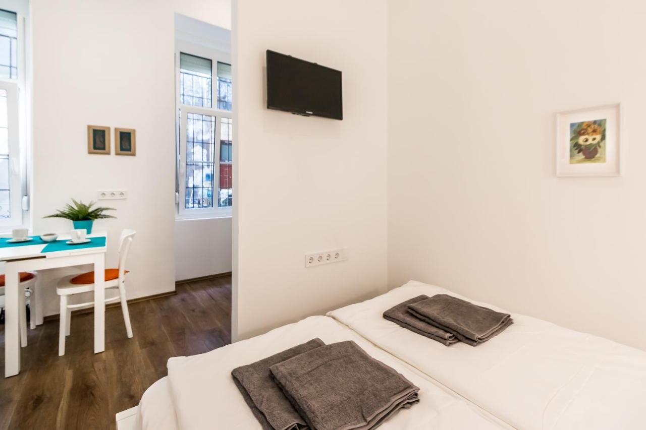 Cosy Studios In The Heart Of The City Budapeste Exterior foto