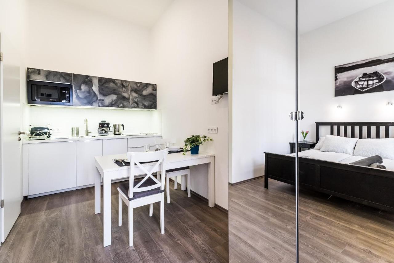 Cosy Studios In The Heart Of The City Budapeste Exterior foto